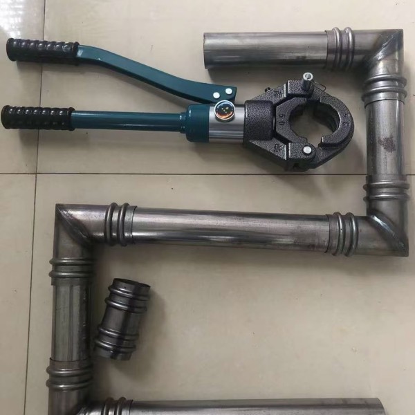 万年鑫亿呈冷却管